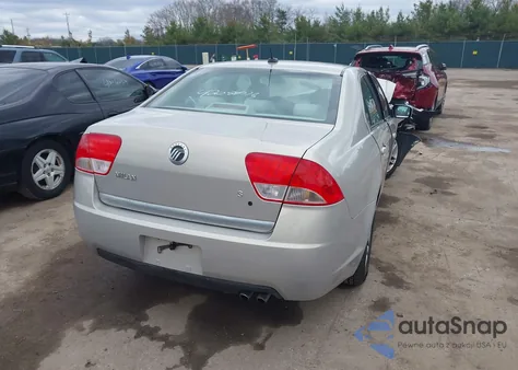 2010 Mercury Milan z USA, uszkodzony, nr VIN 3MEHM0HA4AR626218